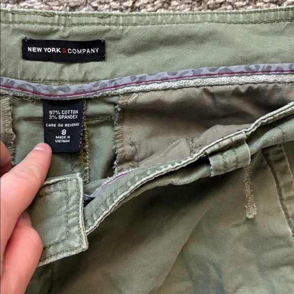 New York & Company - Picture 2 of 3